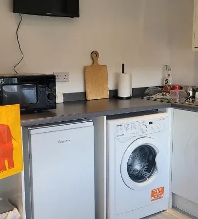 Quiet Terraced House Apartment Bristol Exterior photo